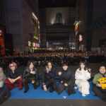 ［Alexandros］歌舞伎町約4000人前にサプライズ生演奏！ 「機動戦士ガンダム 閃光のハサウェイ」イベ