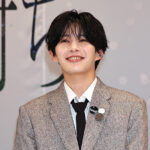 長尾謙杜“母”を大階段で優しくエスコート！『木挽町のあだ討ち』イベで北村一輝と苦労しみじみ