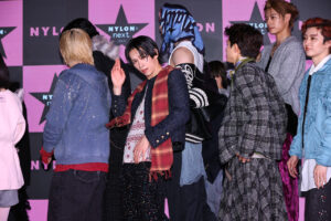超特急『NYLON'S NEXT 2026 AWARDS』J-POPグループ部門受賞！“男子校みたいな雰囲気”でアピールしまくり17