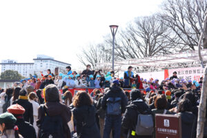 井上和『豊臣兄弟！』縁の地・長浜『長浜招福祭』で坂井真紀、池田鉄洋ら＆地元園児と福豆まき8