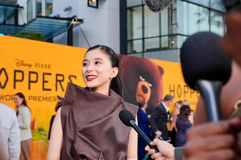 芳根京子 米ロサンゼルス劇場で『私がビーバーになる時』ワールドプレミア!感極まり涙5