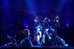 「ミュージカル『刀剣乱舞』 髭切 単騎出陣 ～夢幻泡影～」ゲネプロ！髭切役三浦宏規生演奏のなか変幻自在13