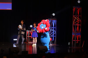 『ミャクミャク感謝祭 2026 in TOKYO』アバンギャルディや黒ミャクミャクキレッキレダンスに600人熱狂28