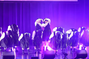 『ミャクミャク感謝祭 2026 in TOKYO』アバンギャルディや黒ミャクミャクキレッキレダンスに600人熱狂36