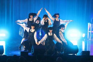 『ミャクミャク感謝祭 2026 in TOKYO』アバンギャルディや黒ミャクミャクキレッキレダンスに600人熱狂37