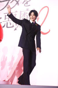 &TEAM・K『プラダを着た悪魔２』メリル・ストリープとアン・ハサウェイ来日お祝い9