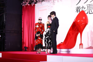 &TEAM・K『プラダを着た悪魔2』メリル・ストリープとアン・ハサウェイ来日お祝い21