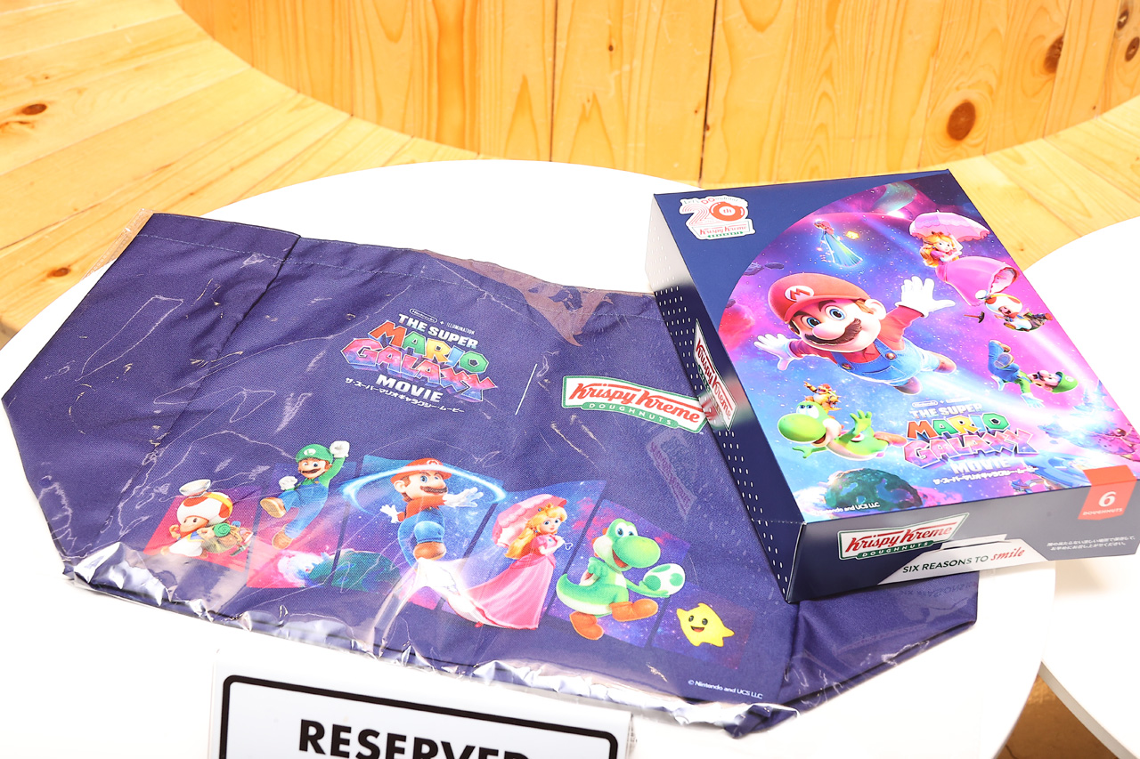 クリスピー・クリーム・ドーナツと映画『ザ・スーパーマリオギャラクシー・ムービー』コラボ11