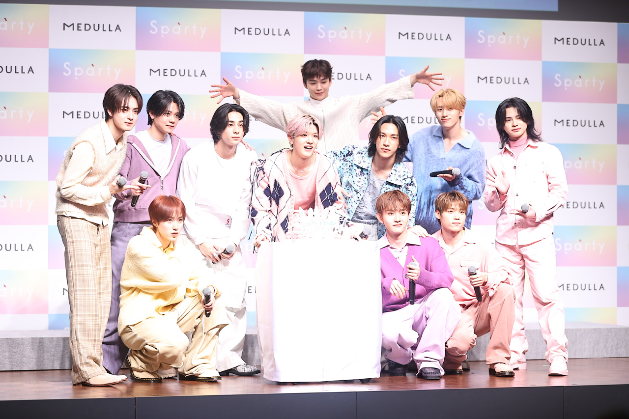 INI・髙塚大夢サプライズバースデー「自分を磨き上げられたら」とニッコリ1