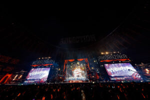 櫻坂46国立競技場での『5th YEAR ANNIVERSARY LIVE』DAY2 公式レポート公開！7万人による“光”25