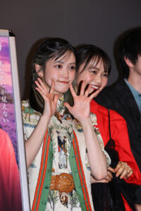 望月歩、林芽亜里、高尾颯斗、小泉萌香『Erica -エリカ-』完成披露試写！並びが意味深？4