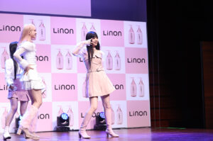 ME:I・RINON『Linon』起用に「運命」!メイクに2時間かけているメンバーの苦労話も44