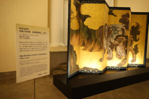 伊藤若冲『動植綵絵』高精細複製を近距離撮影＆息がかかりそうな距離で観賞可能！表慶館で4月17日から3