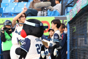 宮野真守 神宮球場の応援団に感動！ノーバン成功したからマリオジャンプだった？【囲み会見ほぼ全文】8