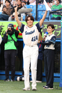 宮野真守 神宮球場の応援団に感動！ノーバン成功したからマリオジャンプだった？【囲み会見ほぼ全文】5