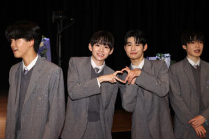 秋元康総合P 30人の男性アイドルグループ「Cloud ten」お披露目！3曲披露4