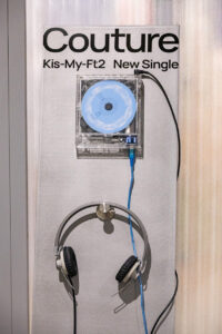 Kis-My-Ft2池袋PARCO衣装展『The Couture』内覧写真14枚公開！メンバーら衣装匂いクンクン！？2