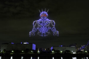 「真アギト展」＆映画アギト公開記念ドローンショー開催！変身ベルトや「仮面ライダーG3」なども8