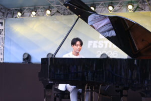 『日比谷ライブパフォーマンスアワード』グランプリは“四腕”ＯＮ氏！9組が火花24