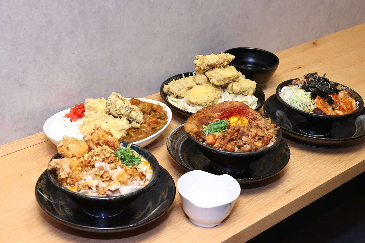 はなまるうどん 赤坂 肉店(赤坂一ツ木通り店)オープン!『爆担々』はじめ1Kgメニュー続々8
