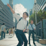 岡田准一TOKIO替え歌にあわせてマクドナルドにダンスで入店！「踊りはパッション」