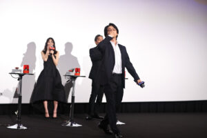 中村倫也“ムロツヨシ”出題前に正解で場内騒然！「No more 映画泥棒」ポーズから真摯さまで変幻自在8