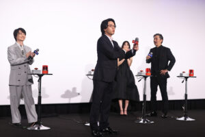 中村倫也“ムロツヨシ”出題前に正解で場内騒然！「No more 映画泥棒」ポーズから真摯さまで変幻自在14
