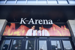 令和ロマン単独ライブ『RE:IWAROMAN』Kアリーナ横浜で開催で18,063人！「実験的な取り組み」
21