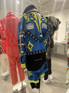 Kis-My-Ft2池袋PARCO衣装展『The Couture』前期衣装の一部解説！バックショットも掲載6