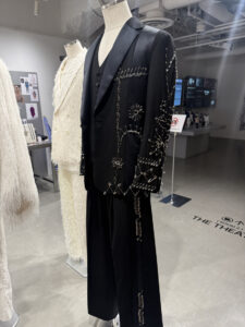 Kis-My-Ft2池袋PARCO衣装展『The Couture』前期衣装の一部解説！バックショットも掲載17