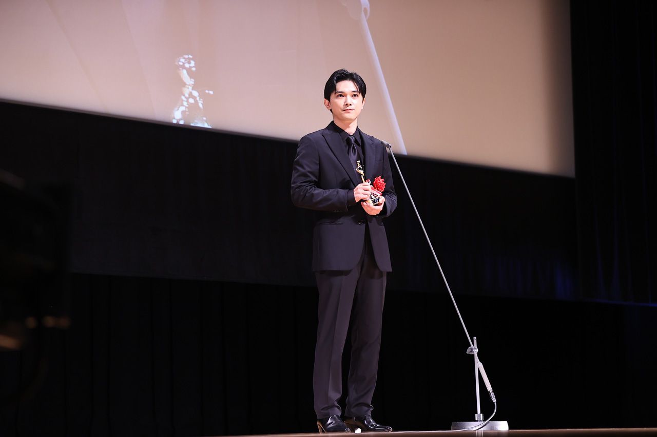 吉沢亮『第35回日本映画批評家大賞』主演男優賞!「非常に光栄でございます」13