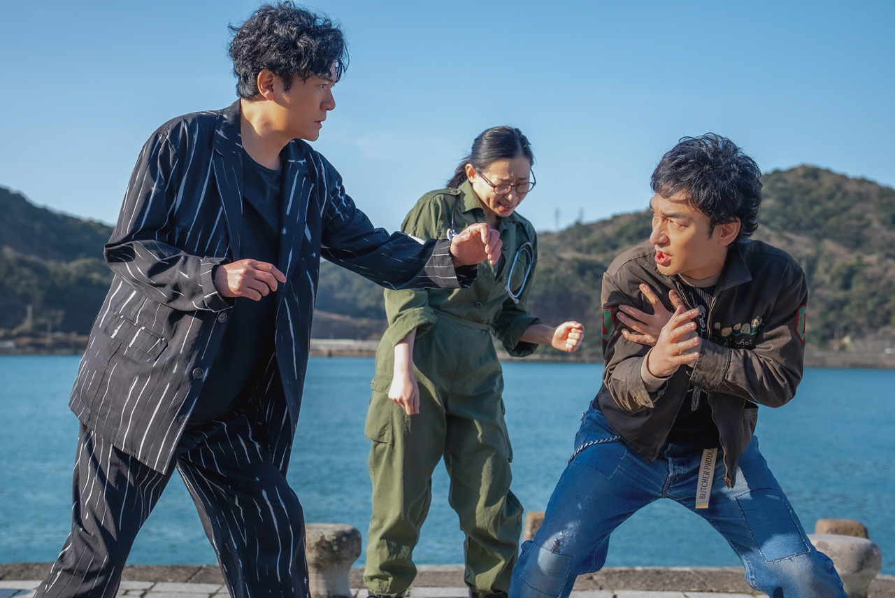稲垣吾郎、草なぎ剛、香取慎吾主演『バナ穴 BANA_ANA』ミニシアター軸に45ヶ所で上映へ4