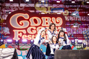 新しい学校のリーダーズ『ごぶごぶフェスティバル2026』DAY1でパフォーマンス！浜田CEOからプレゼント19