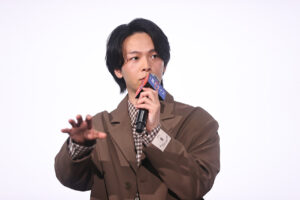 中村倫也とムロツヨシ気が合いすぎて動きシンクロ?『君のクイズ』40分台本なしトーク22