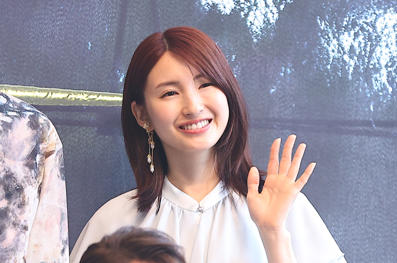 井上小百合 中村橋之助&能條愛未披露宴に「号泣」思い出!友達の父・中村芝翫共演に「不思議」3