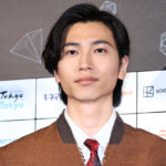 庄司浩平『彼方の声』でSSFF & ASIAレッドカーペットに！カメラにお茶目なピース