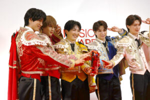 M!LK「MUSIC AWARDS JAPAN 2026」授賞式後に会見!佐野勇斗ファンへ思い溢れる7