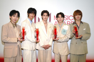 M!LK「MUSIC AWARDS JAPAN 2026」Premiere CeremonyとGrand Ceremonyaで5賞!各スピーチ掲載で「滅!」11