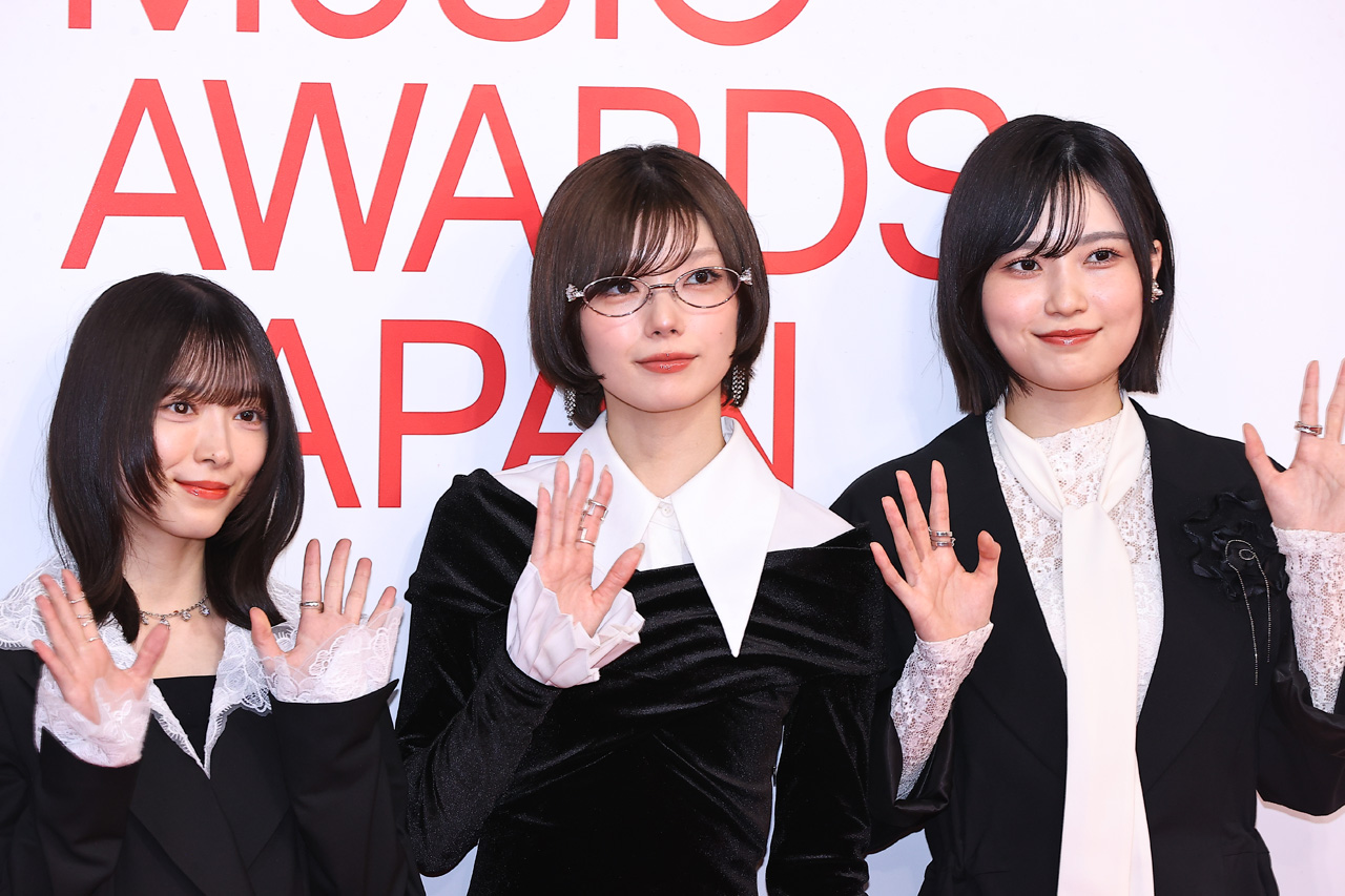 櫻坂46・山崎天、藤吉夏鈴、森田ひかる、的野美青、山下瞳月「MUSIC AWARDS JAPAN 2026」レッドカーペットに4