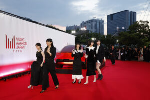 櫻坂46・山崎天、藤吉夏鈴、森田ひかる、的野美青、山下瞳月「MUSIC AWARDS JAPAN 2026」レッドカーペットに24