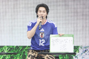 JI BLUE白岩瑠姫・西洸人 渋谷でサッカー日本代表戦パブリックビューイング!勝利に大歓声12