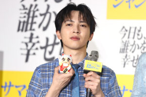 M!LK・塩﨑太智、曽野舜太、吉田仁人 招き猫グッズに大興奮！サマージャンボイベ登場8
