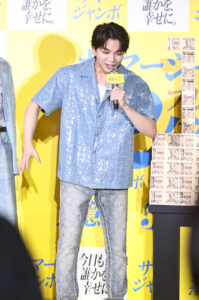 M!LK・塩﨑太智「ギャギャギャ」と「尻尾ピピピピ」身体で表現！曽野舜太、吉田仁人とジャンボイベ11