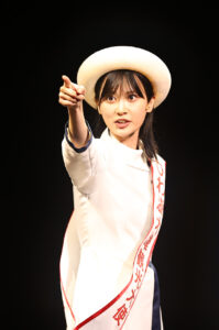 『成瀬は天下を取りにいく』ゲネプロ！山下美月さまざま衣装やけん玉、セット、劇伴など22