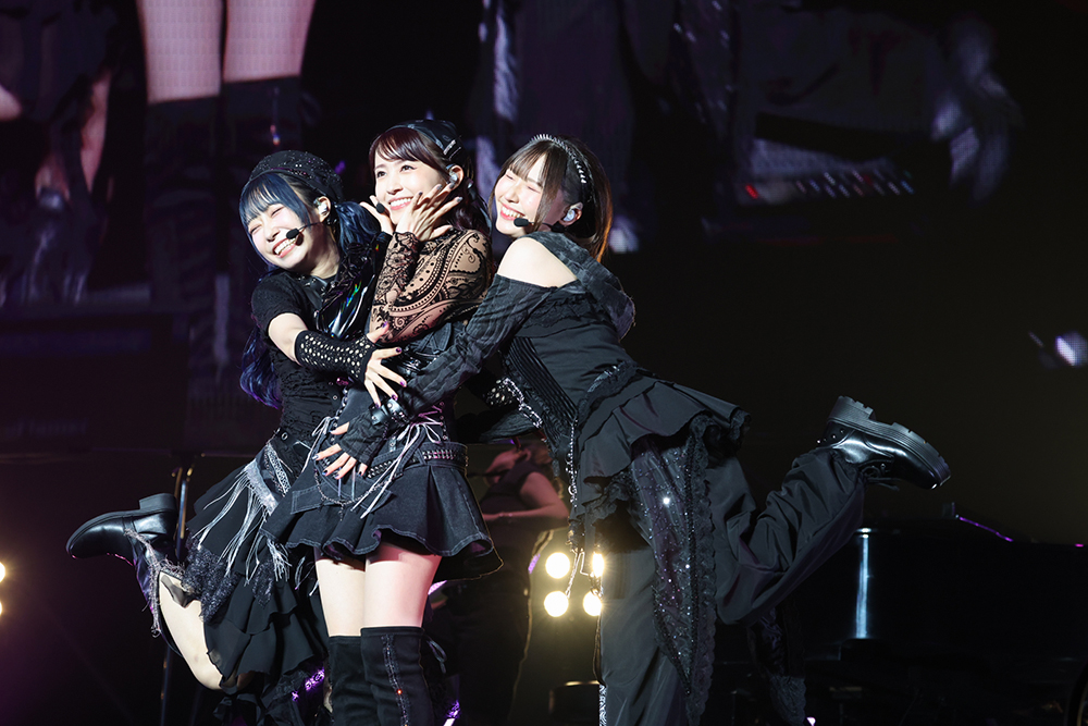 「Guilty Kiss × Saint Snow TWO-MAN LIVE “VS”」Day1公式レポート!GKSS誕生?1