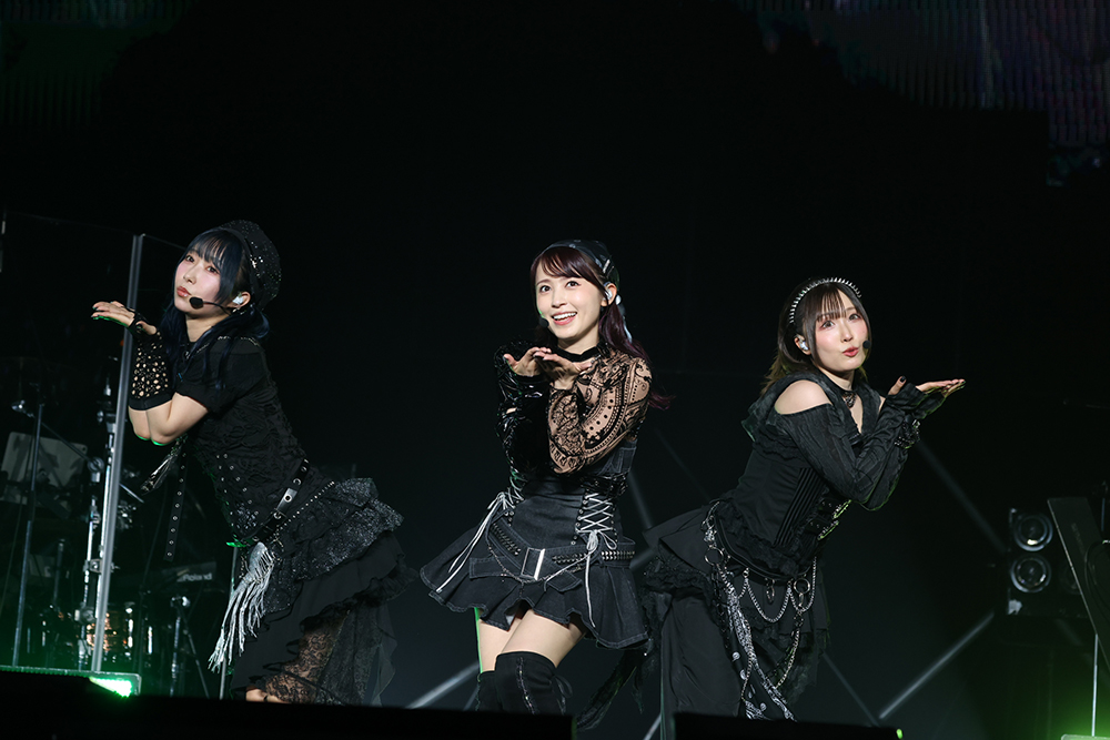 「Guilty Kiss × Saint Snow TWO-MAN LIVE “VS”」Day1公式レポート!GKSS誕生?3