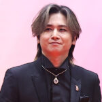 堂本光一約1770万円ジュエリー姿でレッドカーペットに！黒コーデで歓声浴びる