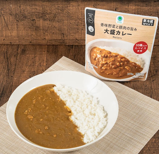 ファミリーマートカレー新商品『あさりの旨みとスパイスが効いた シーフードカレー』発売!最新カレーこだわりも14