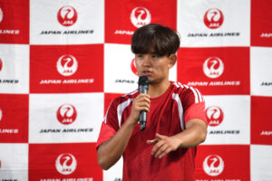 『久保建英 JAL Special Soccer Lesson 2026』FC 東京 小平グラウンドで86人前に開催8