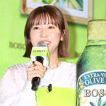 若槻千夏『BOSCO OLIVE OIL 味わうアート展 ～食卓彩る、早摘みのグリーン～』お客さま第1号に